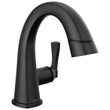 Delta Faucet Stryke Pull Down Bathroom Faucet Bathroom Pull Out Faucet Black Single Hole Bathroom Faucet with Pull Down Sprayer Bathroom Sink Faucet with Magnetic Docking Matte Black 577BLPDDST
