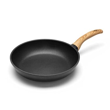 IRIS USA Inc Cast Aluminum Nonstick Frying Pan Skillet with Soft Touch Handle 11 inch Fry Pan