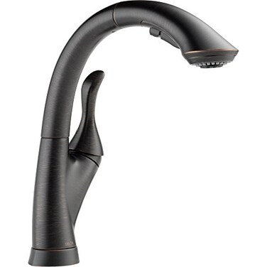 Delta Faucet Linden SingleHandle Kitchen Sink Faucet with Pull Out Sprayer Venetian Bronze 4153RBDST