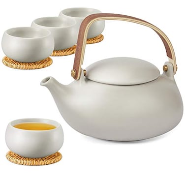 ZENS Vintage Japanese Tea Set 27oz Ceramic Japanese Teapot with Infuser Wood Handle Matte Gray Teapot with Strainers and 4 Cups for Tea Party Womens Gift