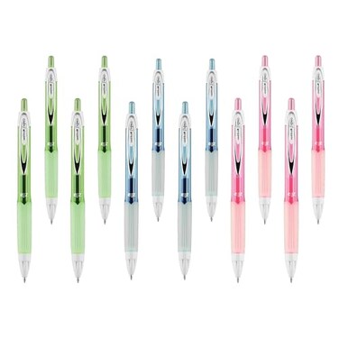 Uni-Ball uniball 207 Fashion Retractable Gel Pens Medium Point 07mm Assorted 12 Pack