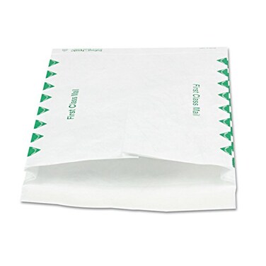 Quality Park Survivor R4510 Tyvek Expansion Mailer First Class FlapStik 10 x 13 x 1 12 White Case of 100