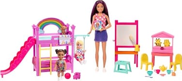 Barbie Skipper Babysitters Inc Ultimate Daycare Playset with 3 Dolls Furniture 15 Accessories Includes Bunk Beds ColorChange Easel