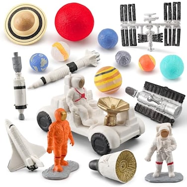 BRETOYIN 19PCS Planets Solar System Astronaut Figure Toy Children Solar Power Kit Space Exploration Spaceman Science Kit for Kids Party Birthday Gift