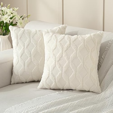 Volcanics Pack of 2 Faux Wool Throw Pillow Covers 20x20 Inches Decorative Farmhouse Velvet Couch Pillow Case Soft Plush Square Boho Cushion Pillowcase Cream Beige