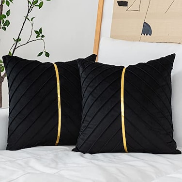 WACOMECO Velvet Throw Pillow Covers Pack of 2 Soft Gold Decorative Cushion Covers for Couch Sofa Living Room Home Decoration Black 18x18 inch
