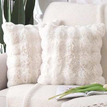 MADIZZ Pack of 2 Thick Plush Faux Wool Throw Pillow Covers Soft Boho Throw Pillows Luxurious Cushion Covers for Couch Sofa Bedroom Living Room Home Decor 16x16 Inch Cream