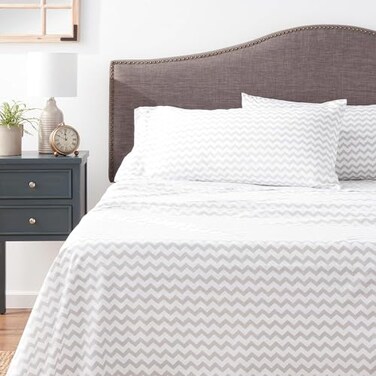Sweet Home Collection Queen Size Bed Sheets Breathable Luxury Sheets with Full Elastic Secure Corner Straps Built In 1800 Supreme Collection Extra Soft Deep Pocket Bedding Set Sheet Set Queen Chevron