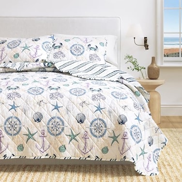 Great Bay Home Coastal Quilt Set 2Piece TwinTwin XL Size Blue Nautical Bedding Set Lightweight AllSeason Reversible Bedspread Nautical Motif