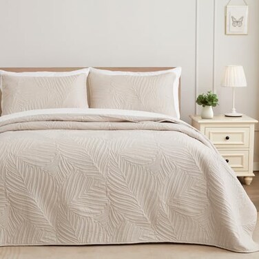 Exclusivo Mezcla Twin Quilt Bedding Set Lightweight Brich Beige Quilts Twin Size for All Seasons Soft Microfiber Bedspreads Coverlets Bed Cover with Leaf Pattern 2 Piece