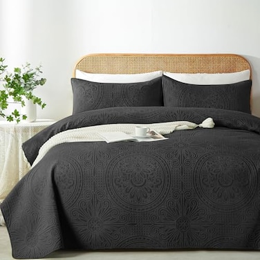 WURUIBO FullQueen Quilt Set BlackUltrasonic Embossed Bedspread Lightweight Microfiber Coverlet Modern Thin Bedding Set for All Season 3 Piece1 Quilt2 Pillow Shams