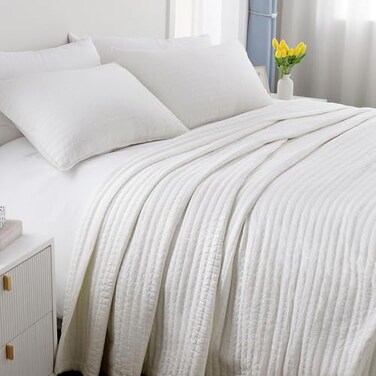 DAWNDIOR Max Oversized California King Quilt Set 112x106Soft Washed Lightweight BedspreadMultiLock QuiltingMinimalist Nordic Bedding Spring Summer Quilt Set 1 Quilt 2 Pillow Shams Cream White