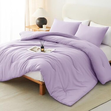 CozyLux Lavender Full Size Comforter Set 3 Pieces Light Purple Solid Breathable Quilted Boho Bedding Sets Luxury Fluffy Soft Bed Set with Down Alternative Comforter and 2 Pillowcases for All Season
