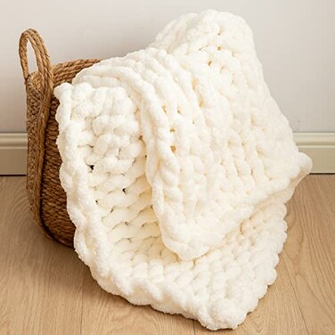 WESHIONGOO Chunky Knit Blanket Throw 4040 Knitted Throw Blankets for Couch Bed Fluffy Soft Blanket with Jumbo Chenille Yarn Thick 100 Handmade Cream White