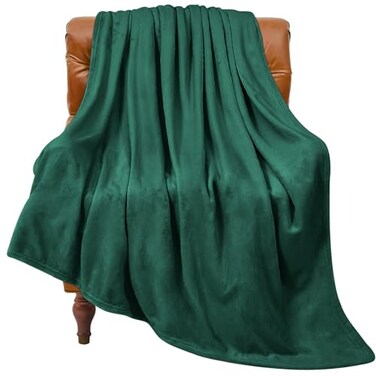 BEDELITE Fleece Blanket Christmas Forest Green Throw Blankets for Couch Bed 300GSM Luxury Plush Cozy Fuzzy Blanket 50 x 60 Super Soft Warm Lightweight Throw Blanket for Travel Camping