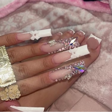 yefiuo 48 Pcs Pink Press on Nails Long Square Press on Toenails Set YEFIUO White French Fake Nails Press ons Nail Art Tip Glue on Nails Full Cover Acrylic False Toe Nail Kit with 3D Bow Rhinestone Des