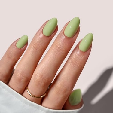 BTArtbox Press On Nails Almond Pastel Green Short Press On Nails with Glue for Women Opaque Soft Gel Glue On Nails in 16 Sizes 32 Stick On Nails Kit Court Queen