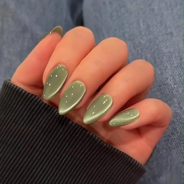KQueenest Cat Eye Sage Green Press on Nails Almond Shape 30 Pcs Glitter Fake Nails Medium Thick Sparkle Nails Press on Shiny Acrylic Nails Cute Bling Stick on Nails for Women Salon Manicure Gift