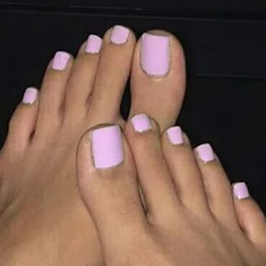 Outyua Solid Square Fake Toenails Matte Press on Toenails Purple Short Acrylic False Toes Nails Artificial Beach Summer Full Cover Toenail for Women 24 Pcs Light Purple