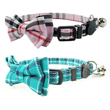 Pipidog Cat Collar Breakaway with Bell and Bow Tie Plaid Design Adjustable Safety Kitty Kitten Collars Set of 2 PCS68108in PinkCyan Plaid