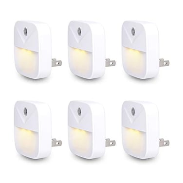 Uigos LED Night Light Plug in with Dusk to Dawn Sensor Auto On Off Nightlight for Bedroom Bathroom Hallway Stairs Kitchen Warm White Glow Energy Efficient Safe for Kids Elderly 6 Pack