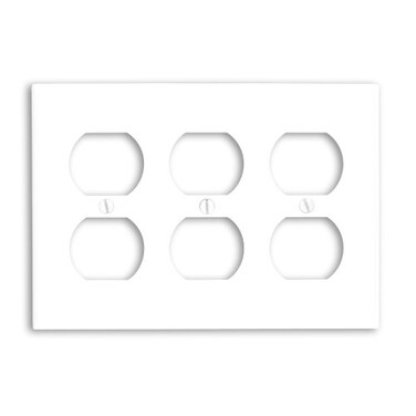 Leviton 3Gang Duplex Device Receptacle Wallplate Standard Size Thermoset Device Mount 88030 White