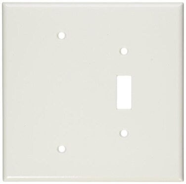 Leviton 2Gang Combination 1Toggle 1Blank Wallplate Oversized Thermoset 88106 White