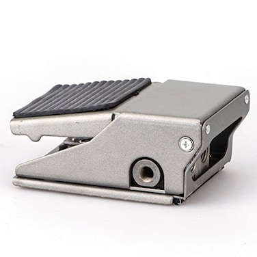 WDTPUCN Pneumatic Foot Pedal Valve 5 Way 2 Position Rubber Nonslip Speed Control Switch Ideal for Air Drawer Operation FV320
