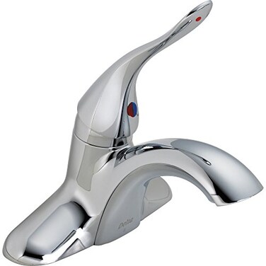 DELTA Delta Faucet Commercial 511LFHDF Classic Single Handle Centerset Bathroom Faucet Less PopUp Chrome 500 x 650 x 500 inches