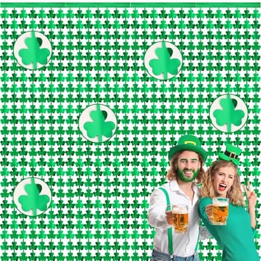 Jansun 4 Pack St Patricks Day Shamrock Tinsel Foil Fringe Curtains Green Shamrock Tinsel Curtains for St Patricks Day Irish Party Backdrop Decorations Photo Booth Backdrops 32 x 66 ft
