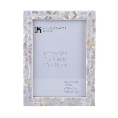 Handicrafts Home Mother of Pearl Picture Frame 5x7 Decorative Photo Frame for Tabletop or Wall Handmade Shell Mosaic Frame Modern Home Decor Gift Picture Frame White