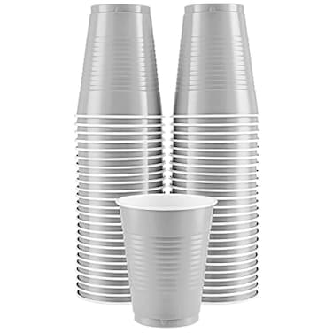 Amcrate Disposable Cups Silver 18Ounce Plastic Party Cups Strong and Sturdy for Wedding Christmas Halloween 50 Pack