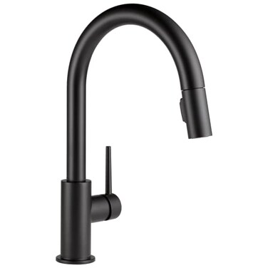 DELTA Delta Trinsic Matte Black Kitchen Faucet with Pull Down Sprayer Modern Single Hole Kitchen Sink Faucet Single Handle Matte Black 9159BLDST