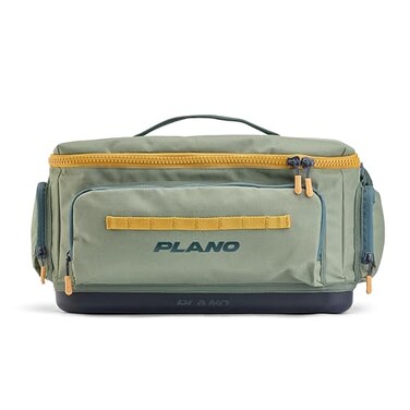 Plano Weekend 3700 Tackle Bag CuttingEdge Fishing Tackle Bag Molded Waterproof Base Spacious Storage Die Cut Tool Sleeves Daisy Chain Attachment Points
