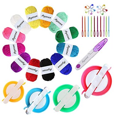Ayasee Pom pom Maker Yarn kit 4PS Pompom Maker12PS Acrylic Yarn10PS Knitting Stitch Markers10PS Plastic Needles1PS Scissors37c