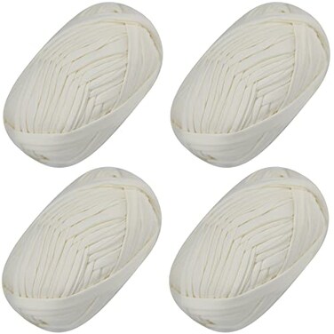 SIMEIQI 4 PCS TShirt Elastic Fabric Crochet Cloth Yarn for DIY Knitting Spaghetti Thick Knitting Yarn for Hand DIY Bag Blanket Cushion Crocheting Projects Home Decor White