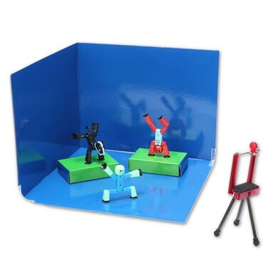 Zing STIKBOT Zanimation Studio with Horse What the Bot Stop Motion Animation Playset with Poseable Figures Green Screen for Creative Play