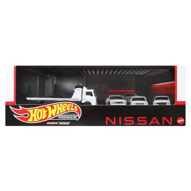 Hot Wheels 986PGMH39 Premium Collector Set Assorted 3 Years Old and Up