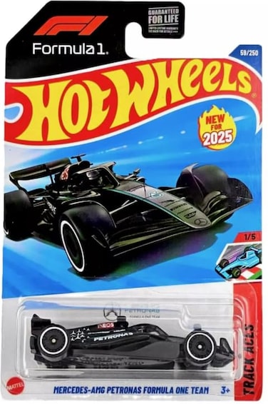 Mattel Hot Wheels MercedesAMG Petronas Formula One Team Track Aces 15 59250 164 Scale Diecast Vehicle