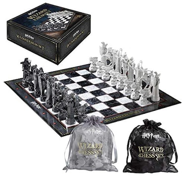 The Noble Collection Harry Potter Wizard Chess Set