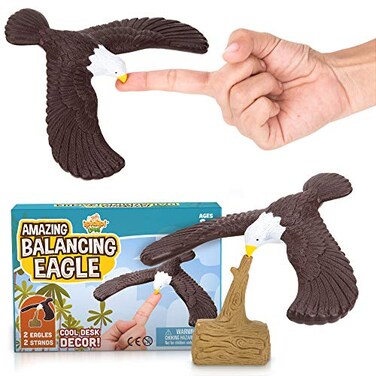 IPIDIPI TOYS Balancing Bird for Finger Pack of 2 Physics and Science Fun Finger Balance for Party Giveaways Retro Magic Gift Easter Basket Stuffers 75 Wingspan Eagle
