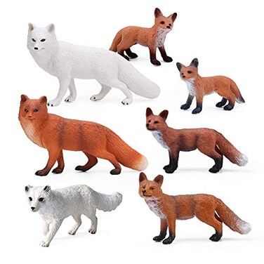 UANDME Fox Toy Figures Set Includes Arctic Fox Red Foxes Figurines Cake Toppers 7 Foxes