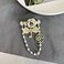 XaiYimee Imitation Pearl Dangle Chain BroochElegant Lapel PinsVintage Jewelry Gift for Women