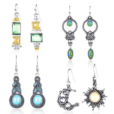 meekoo 4 Pairs Bohemian Vintage Dangle Earrings Boho Jewelry for Women Retro Star Rhinestone Boho Dangle Drop Earrings GiftsElegant Style