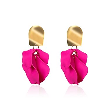 GUOXIAOMEI Chic Elegant Boho Red Rose Petal Dangle Resin Acrylic Tiered Matte Flower Earrings Statement Exaggerated Floral Tassel Earrings for Women Rose Red