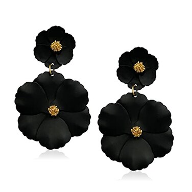 WUWEIJIAJIA Boho Flower Stud Earrings with White Pearl Daisy Dangle Drop Earrings with Gold Flower Bud 3Black