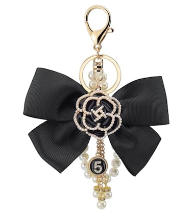 DIFFGYSAN Camellia Flower Big BowKnot keychain Pearl Lucky Number Five Chain Dangle Charm Handbag Purse Charm for Women balck