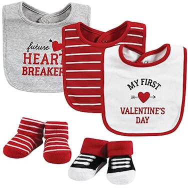 Hudson Baby Unisex Baby Cotton Bib and Sock Set Valentine Heartbreaker One Size