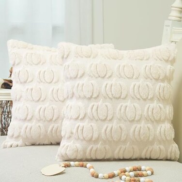 GEEORY Fall Pillow Covers 18 x 18 Inch Set of 2 Fall Decorations Pumpkins Soft Plush Fluffy Faux Fur Wool Decorative Autumn Thanksgiving Farmhouse Cushion Case for Sofa Beige GC00218