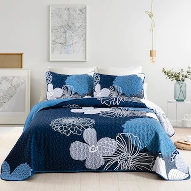 Anibedding 3 Pieces Navy Blue Floral Pattern Quilts Set Queen Size Reversible Microfiber Boho Flowers Pattern Coverlet Bedding Set with 2 Pillowcases All Season Lightweight Quilted Bedspread 96x 90 Na
